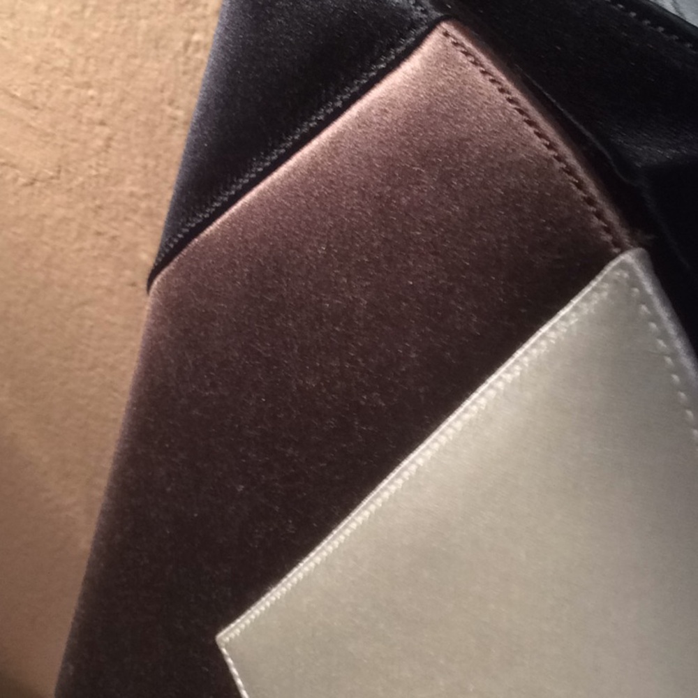 Renaud Pellegrino Large Multicolor Satin Clutch - Picture 12 of 16
